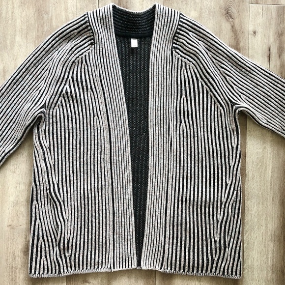 Lululemon,‎ Cotton, Cashmere, Wool, Blend, Sweater, Wrap, Size 4, Nice Condition - Picture 5 of 14